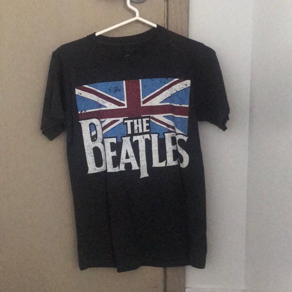 Beatles Distressed British Flag T-shirt Small Gray
